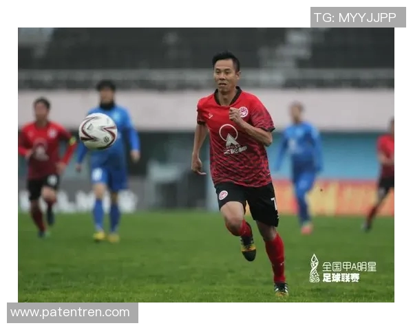 足球刘成:从草根球员到职业联赛的奋斗与荣耀之路 足球刘成:从草根球员到职业联赛的奋斗与荣耀之路